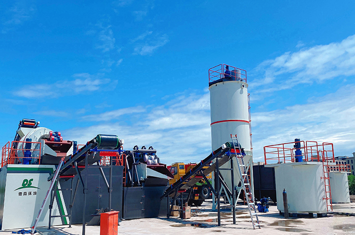 土壤淋洗設備運行現場 土壤淋洗設備運行現場